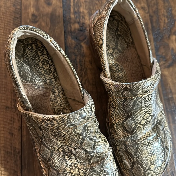 B.O.C clogs - Picture 2 of 3